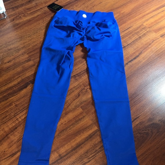 Til You Collapse Seamless Collection Contour Leggings Large Royal Blue booty - Picture 6 of 8